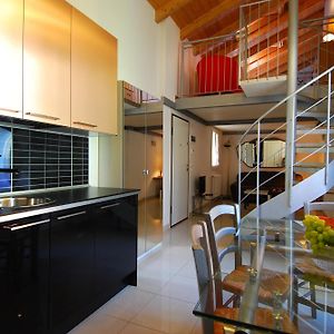 Studio met een King Size Bed